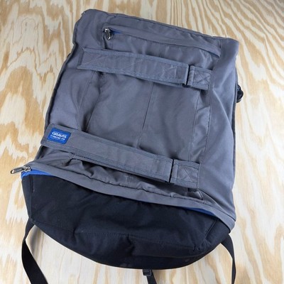 Gravis Skateboard Backpack Grey Black Blue Board Straps Padded Laptop Sleeve