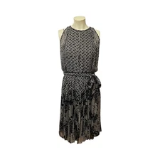 Diane von Furstenberg Ria Pleated Chiffon Belted Midi Dress Sz 2 Blk/Grey Floral