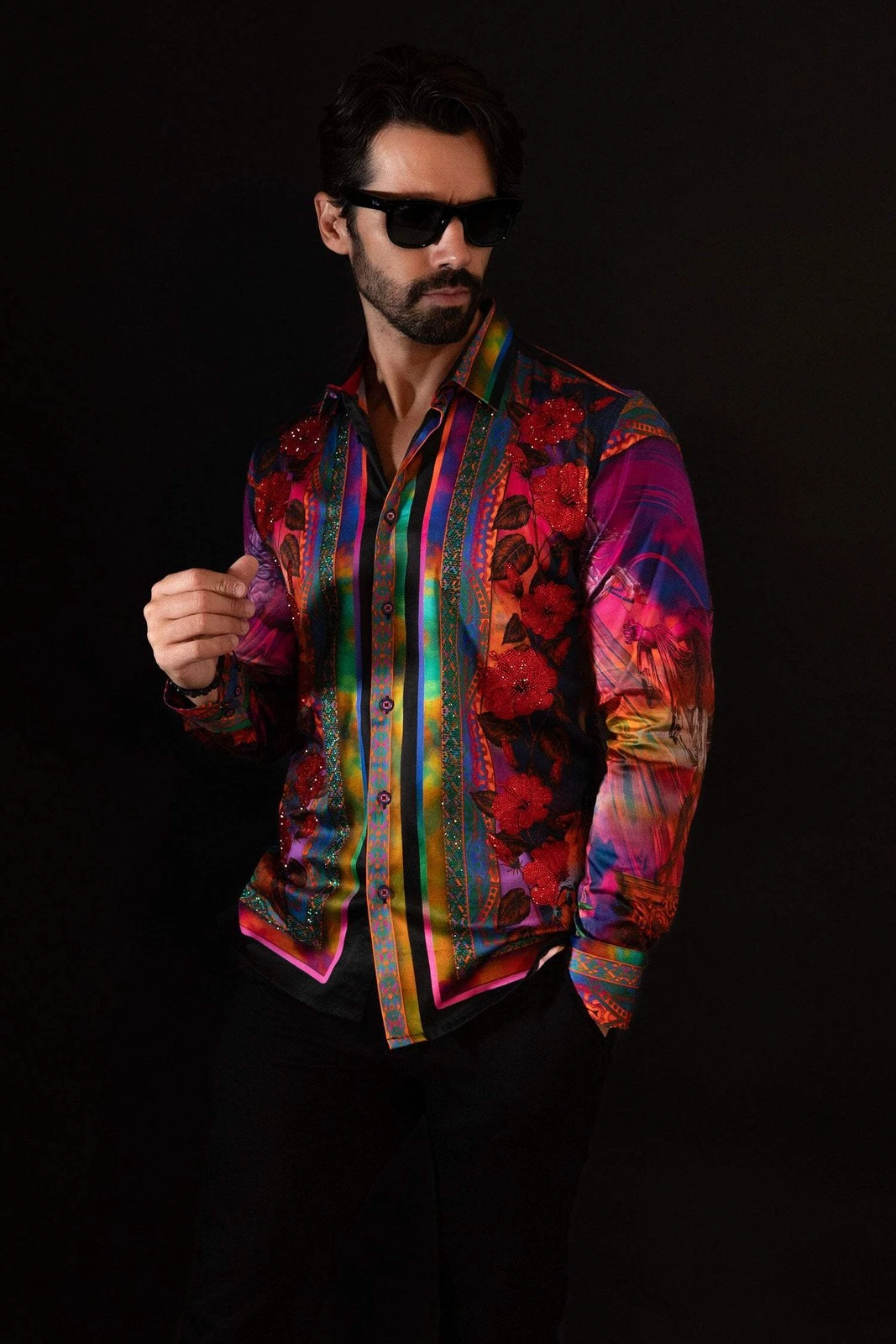 Barabas Men's Rhinestone Horse Statue Floral Long Sleeve Shirt 3SPR412
Opens in a new window or tab