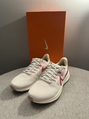 Nike Air Zoom Pegasus 39 Sail University Red Women's Shoe Size 7.5 FD4344 161