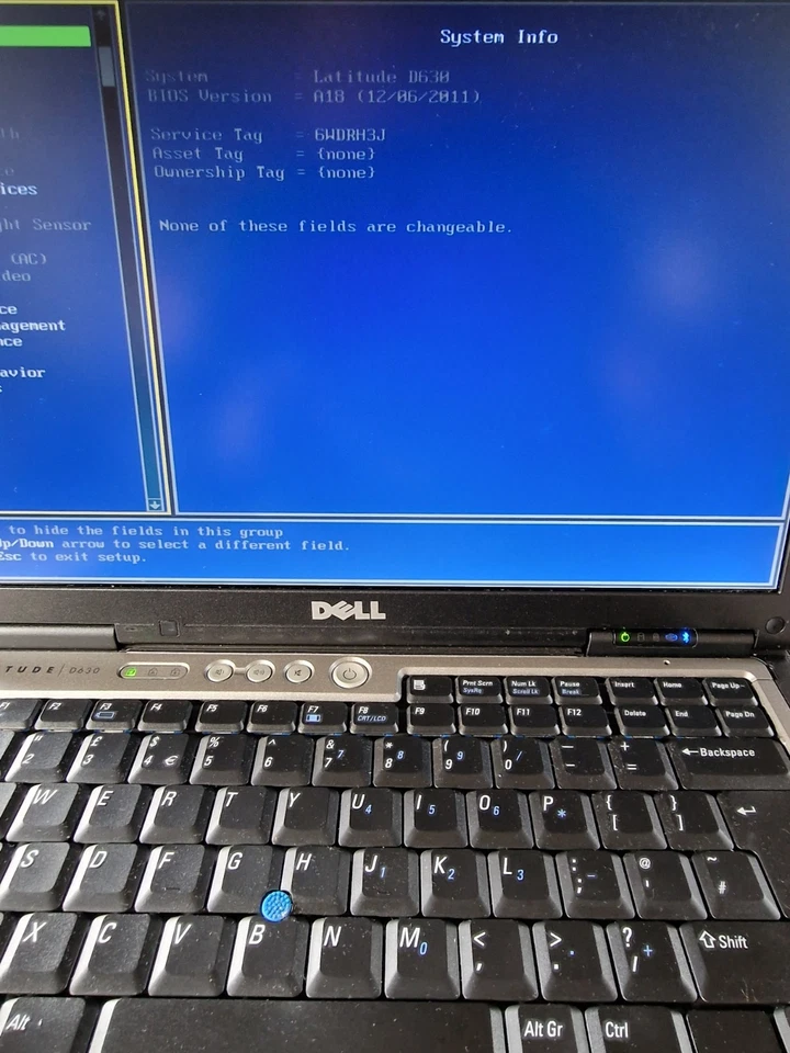 Dell Latitude D630 Laptop IC2D 2GHz 14" 80Gb Hdd 2gb Ram For Parts Read Descript - Image 2 of 4