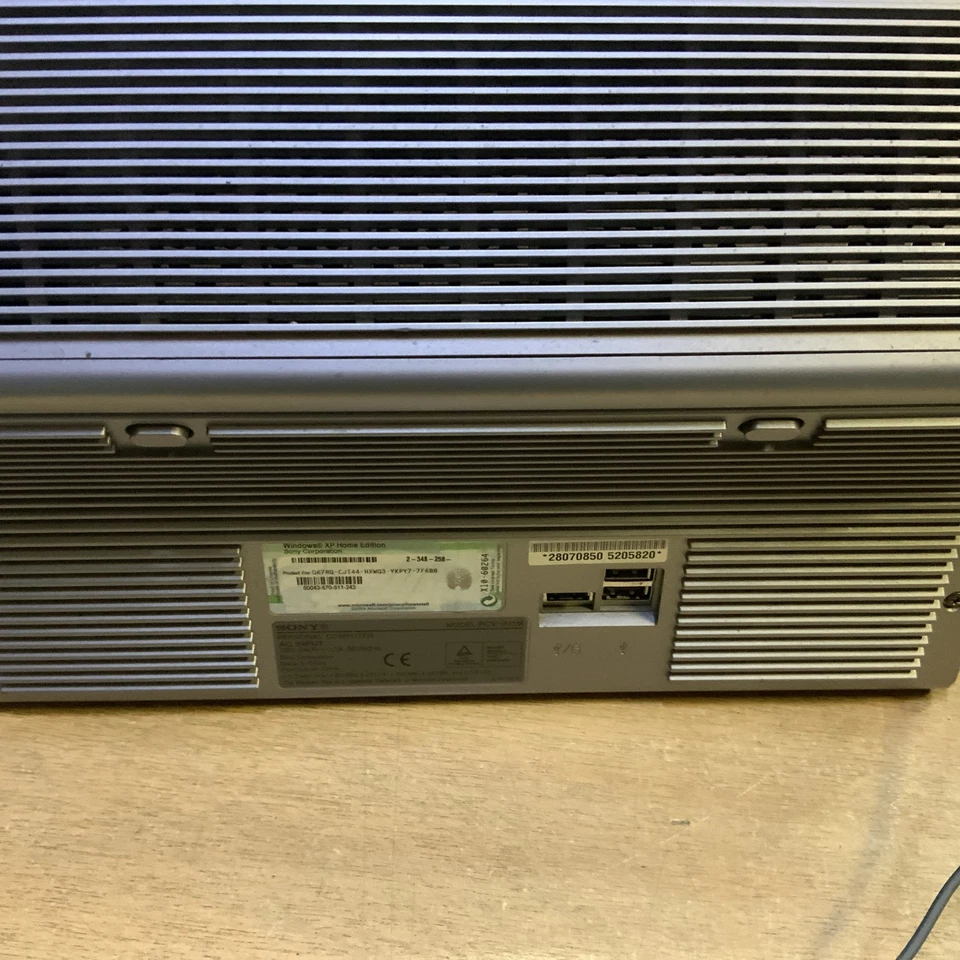 Sony VAIO Type PCV-D11M integrated Desktop in Working Condition.Read DESCRPTION - Image 4 of 4