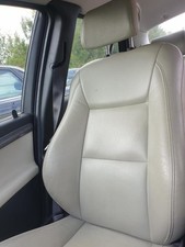 Siège Saab 9-5
