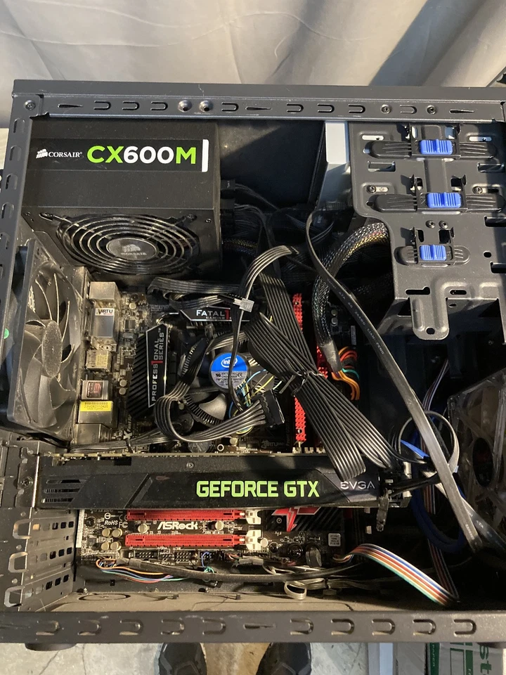 ASRock Desktop Fatal1ty z77 Professional i5-3470 3.2GHz 500GB SSD GTX 680 W10P - Image 2 of 4