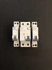 KIT CENTRALINO DIFFERENZIALE SALVAVITA 25A+2MAGNETOTERMICI 10A-16A 1 Mod Siemens
