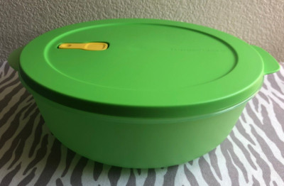 Tupperware Crystalwave Large 3qt Microwave Bowl Green Microwave Safe New