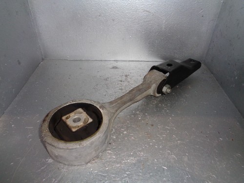 Skoda Roomster 5J7 1,2TSI Getriebestütze Motorstütze VW 6Q0199851BD