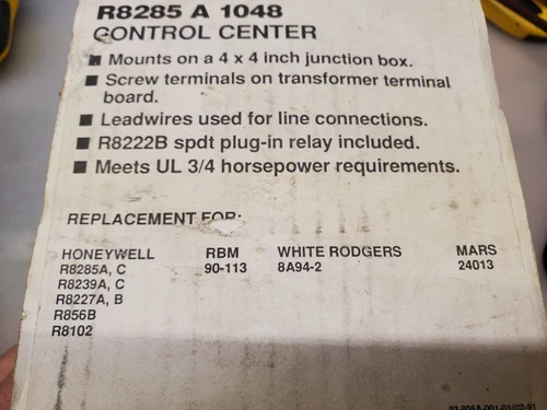 Honeywell Resideo R8285A1048U Fan Centre/Relay Transformer