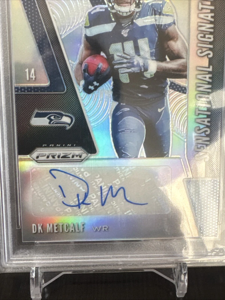 2019 Prizm Football Dk Metcalf Sensational Signatures RC Auto Seahawks 🔥 PSA 10 - Image 2 of 4