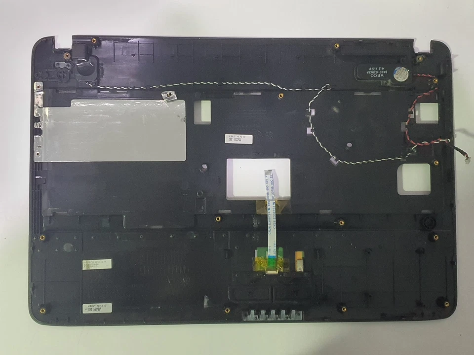 UPPER cover Samsung NP-R540 MARRÓN Con altavoces y touchpad (24H) - Imagen 2 de 2