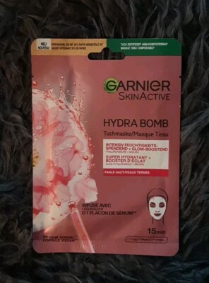GARNIER  SkinActive ''Hydra Bomb''  Tuchmaske für Fahle Haut m Hyaluronsäure  Neu!