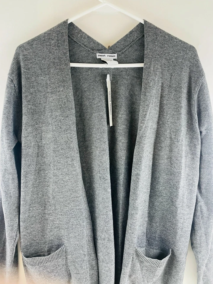 Nuevo con etiquetas Suéter Sweet Romeo Para Mujer S Gris Manga Larga con Bolsillos Cárdigan Abierto Foto 3 de 4
