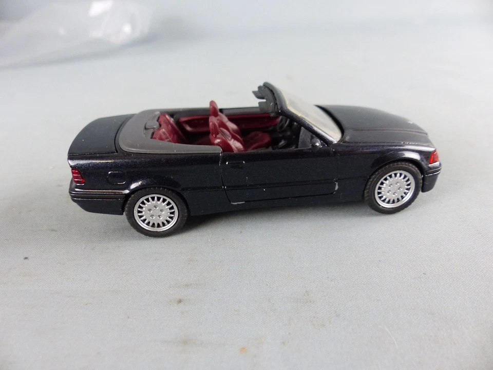 SCHABAK 1/43 BMW Serie 3 décapotable réf 1165 , grise intérieur rouge - Photo 3/4