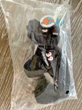 NHL PLANET PLUSH ICE #39 Dominik Hasek Dominator Plush Buffalo/Bull Limited Ed