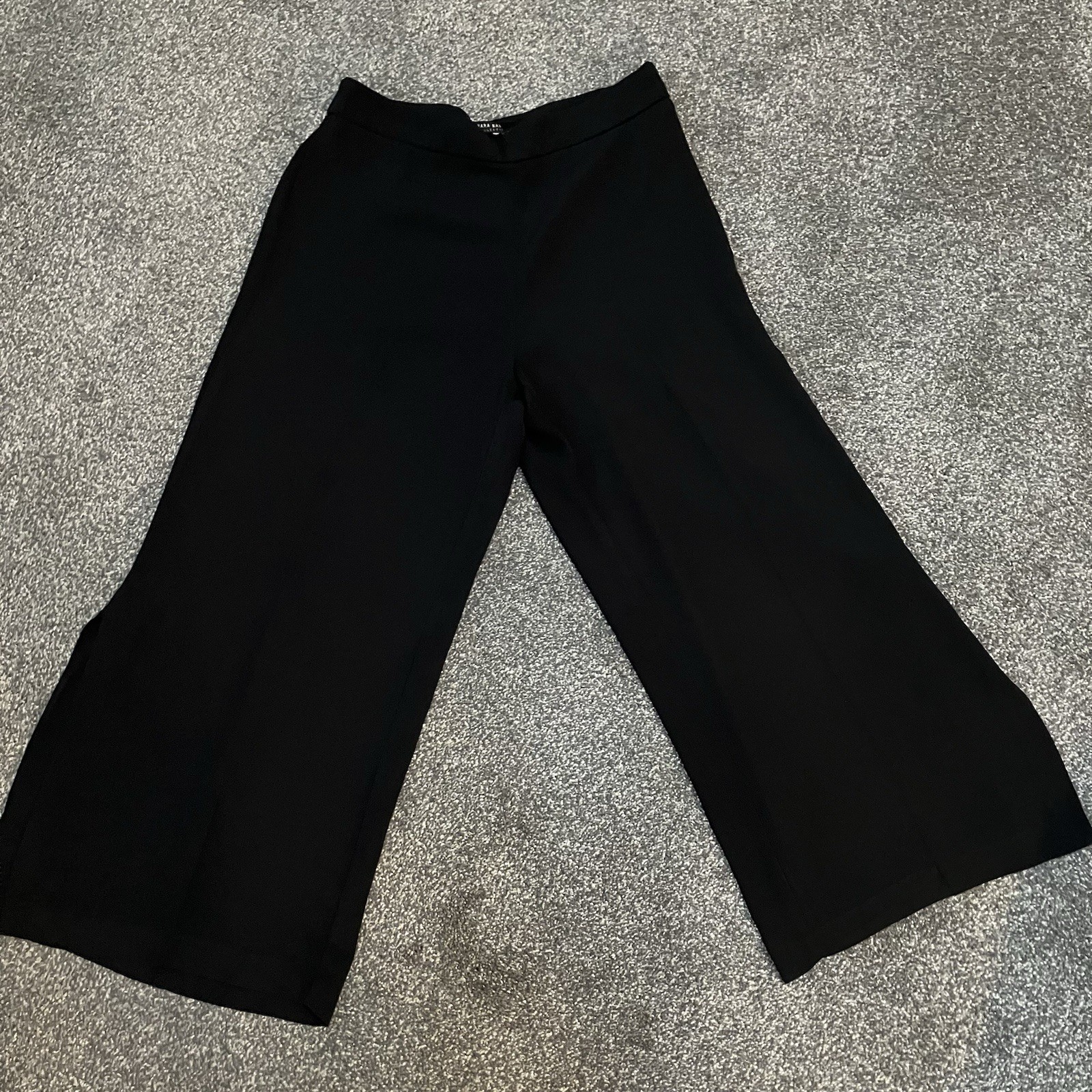 Zara Basic Women’s Black Culottes Crop Split Wide… - image 1