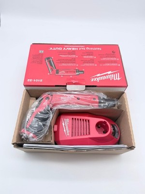 Milwaukee 2101-22 M4 1/4 Hex Screwdriver Kit New Open Box w/ 2 Batteries