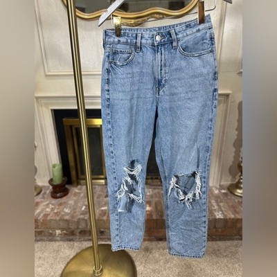 American Eagle Mom Straight Jeans Women s 6 Blue Distressed Ripped Knee Cropped