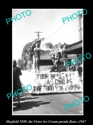 OLD 8x6 HISTORIC PHOTO OF MAYFIELD NSW THE VICTOR ICE CREAM PARADE FLOAT 1947