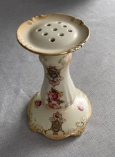 CROWN DEVON STOKE-ON-TRENT 5” FOOTED HAT PIN HOLDER..ROSES**