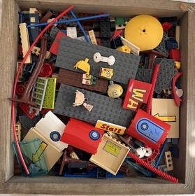 Lego Spongebob Squarepants #4982 Mrs Puff&acute;s Boating School, Incomplete -See List