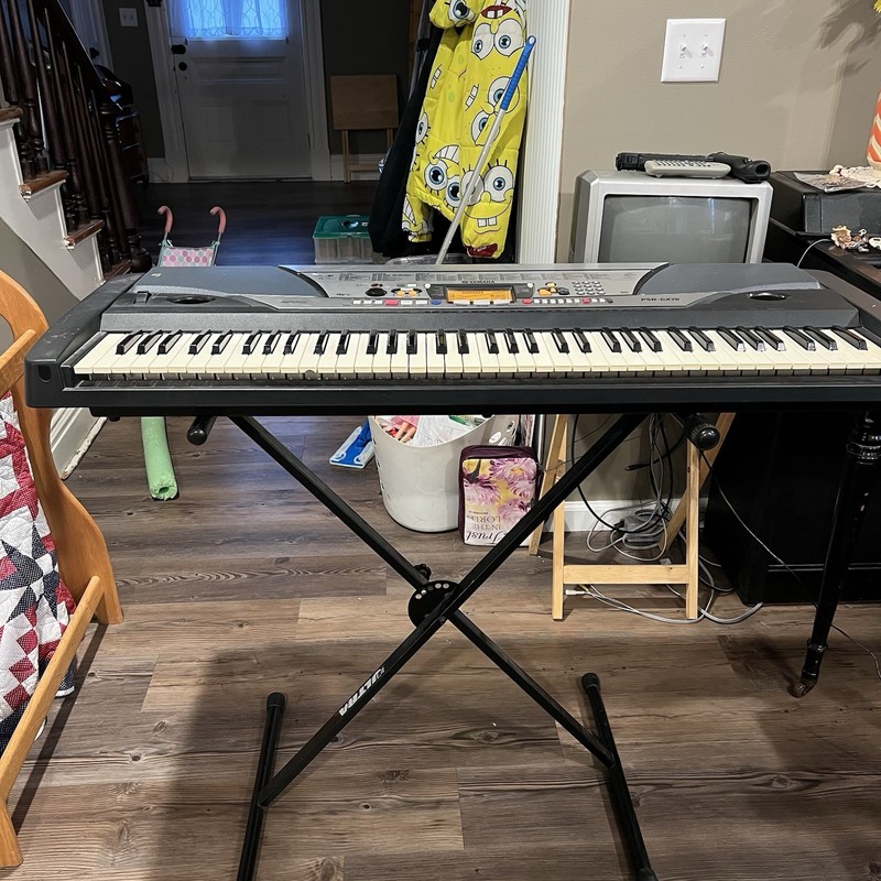 Yamaha PSR-GX76 76-Key Electronic Keyboard W/ Lesson Mode, DJ Mode & Bass Boost