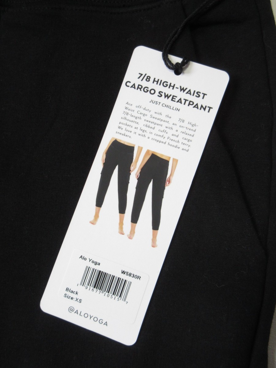 NWT Alo Yoga 7/8 High-Waist Cargo Sweatpant in Black Stretch