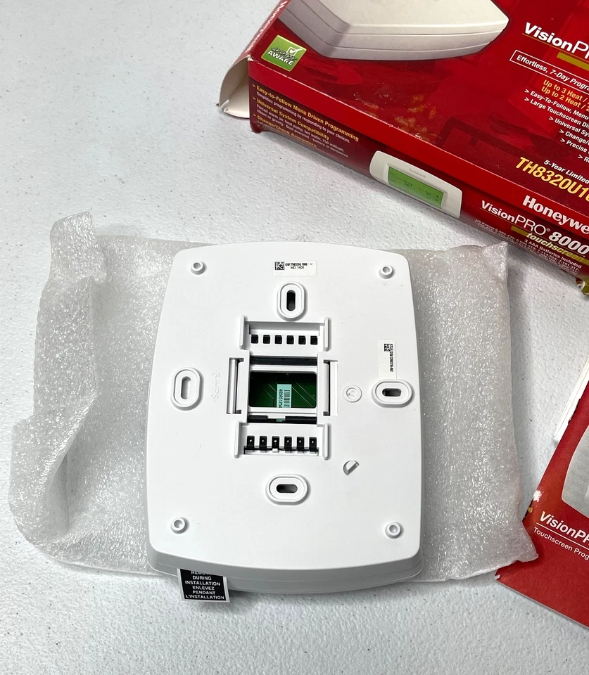 Honeywell TH8320U1008 7-Day VisionPro 8000 Touchscreen Programmable Thermostat - Image 4 of 4
