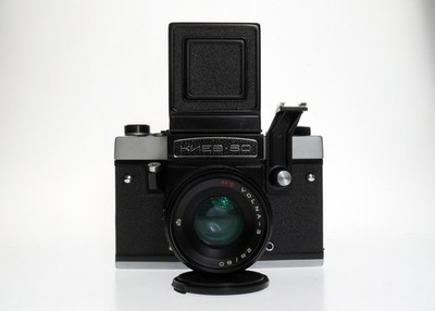 Kiev-60 + VOLNA-3 2.8/80 80mm f2.8 6x6 medium format SLR film