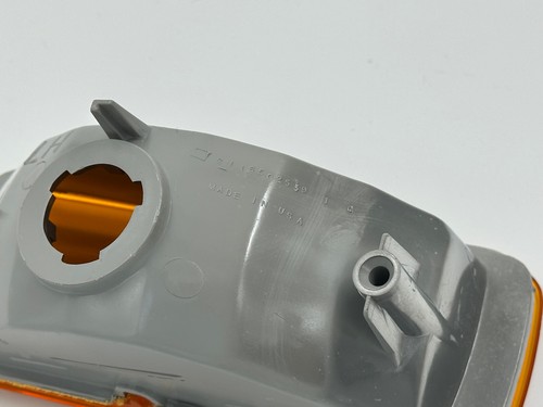 Genuine New 1985 Chevrolet Camaro Left Park Side Light Turn Signal 919187 - Picture 4 of 5