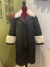 100% Authentic Gucci Black Coat With Mink Fur Collar And Cuffs Size:40