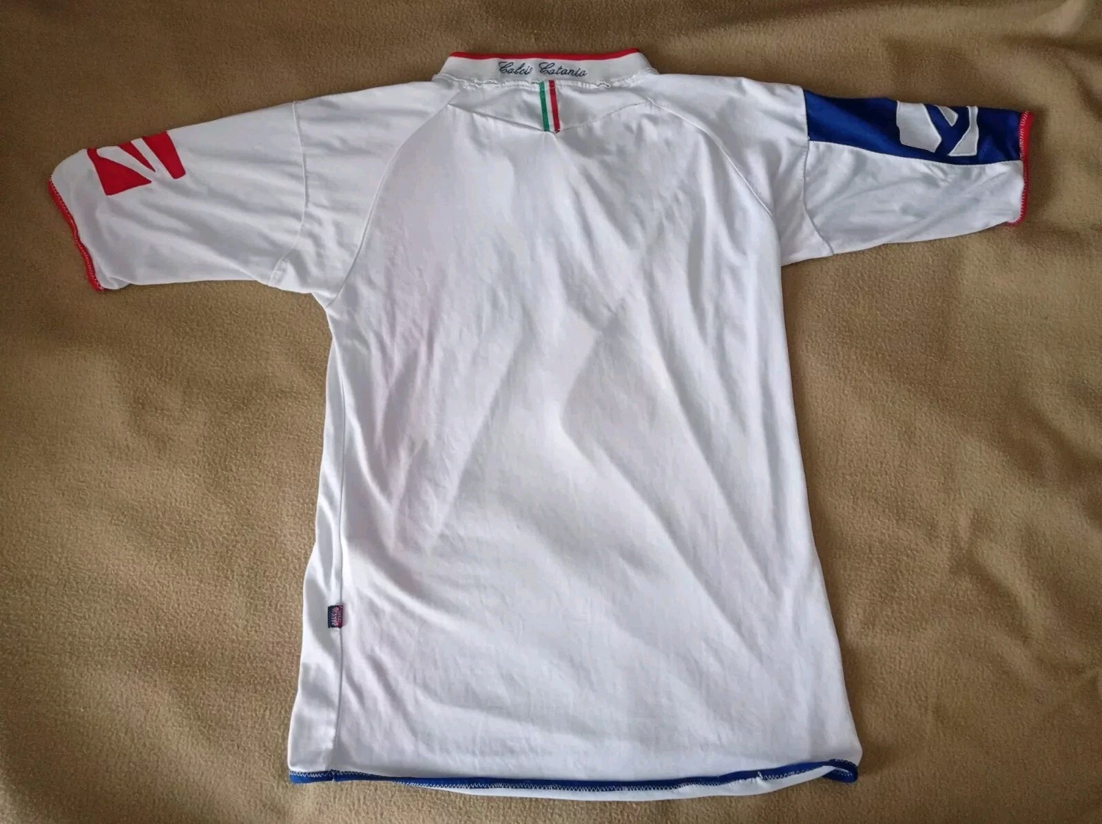 Foto 2 di 24