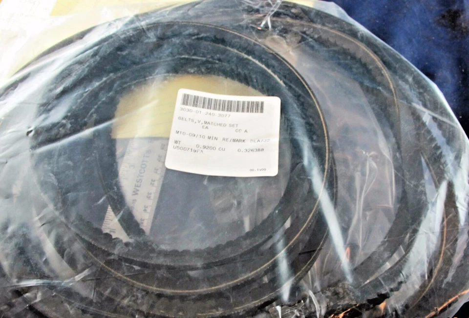 Juego de (3) Cinturones de transmisión accesorios con muescas traseras Good Year 17701 Gator [B5BB] Foto 3 de 4