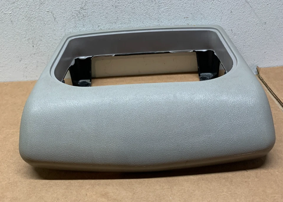 Chevy GMC CK1500 1988-1999 camioneta Silverado consola central portavasos panel de ajuste Foto 3 de 4