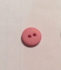 DILL BUTTONS #103046 PINK ROUND--2 HOLE--20MM--- 12 PIECES