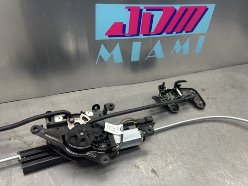 2008-2013 BMW M3 E93 128 328 335 Convertible Motor Mechanism with Rails - Picture 2 of 8