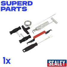 SET OF TOOLS FOR GLASS CUTTING