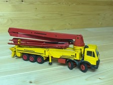 Conrad Mercedes Benz 3086 14 roues pompe Putzmeister M52 TP Travaux publics 1/50