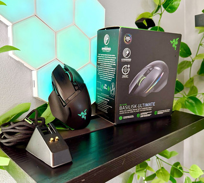 Razer Basilisk Ultimate Wireless Gaming Mouse 20000 DPI 11Btn Dock USB Black