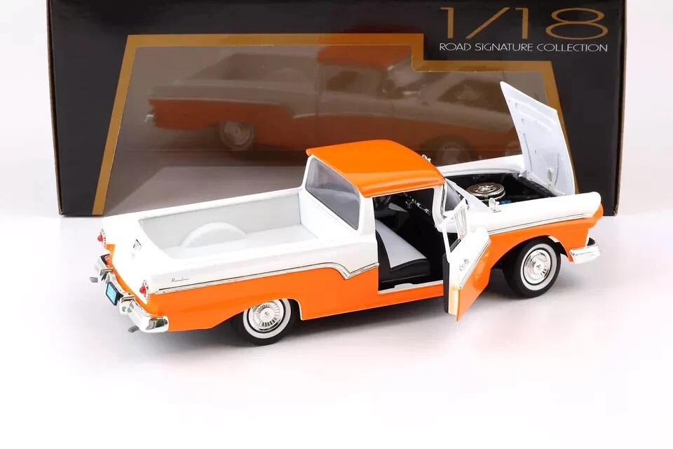 ROAD SIGNATURE COLLECTION 1:18 AUTO FORD RANCHERO 1957 BIANCO ARANCIONE   92208 - Immagine 2 di 3