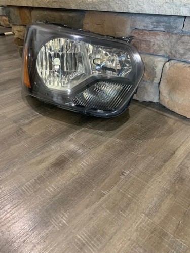2017-2022 Ford Transit 1500 2500 3500 Right Passenger Side Headlight Not LED - Picture 2 of 8