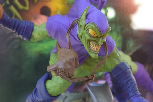Marvel Green Goblin Sideshow Premium Statue 1/4 Scale 280 /1200 - Picture 10 of 17
