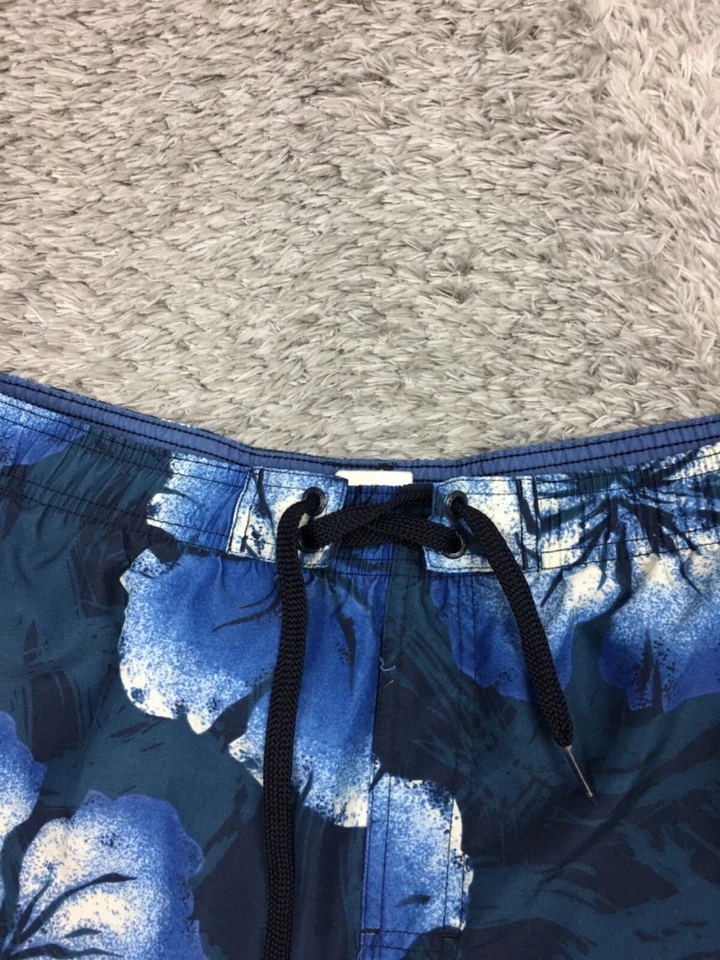 Bañador Cherokee para hombre talla mediana azul floral pantalones cortos hawaianos Foto 4 de 4