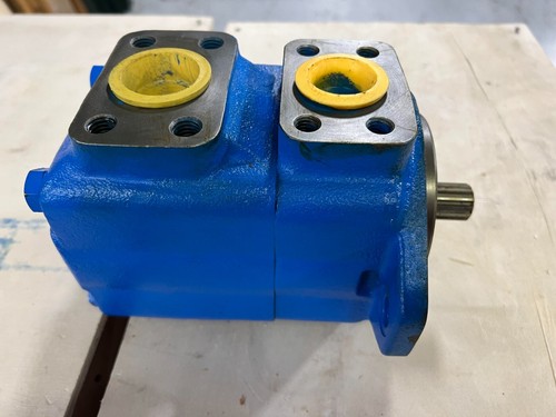 VICKERS 30VQ24A1*20 HYDRAULIC VANE PUMP 418616 - 第 1/2 張圖片