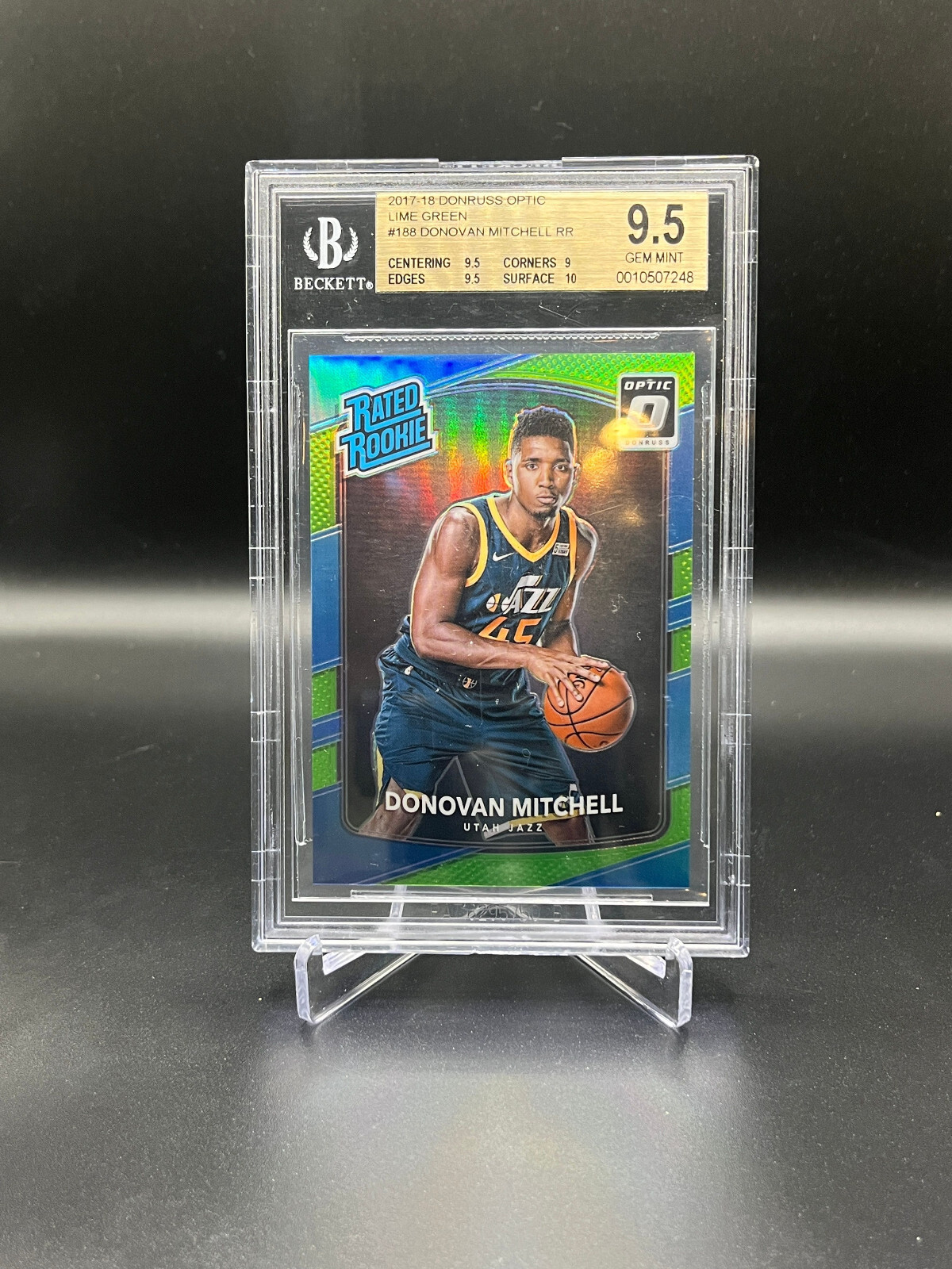 2017-18 Panini Donruss Optic Donovan Mitchell Lime Green RC /175 BGS 9.5 #188