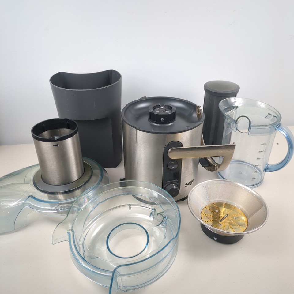 Sage Nutri Juicer Plus BJE520UK 1200 1300W l Silver Space Saving 2L