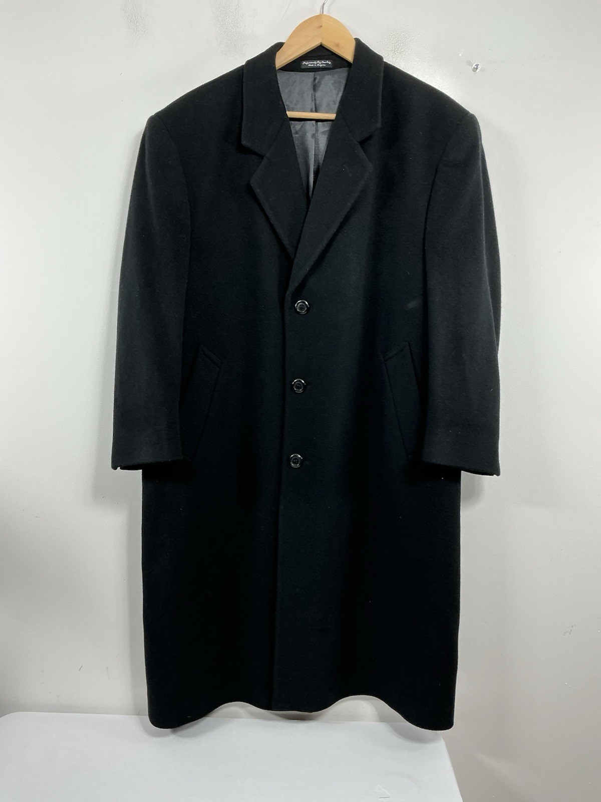 Mens Excellent Condition Button Down Lined Over C… - image 1