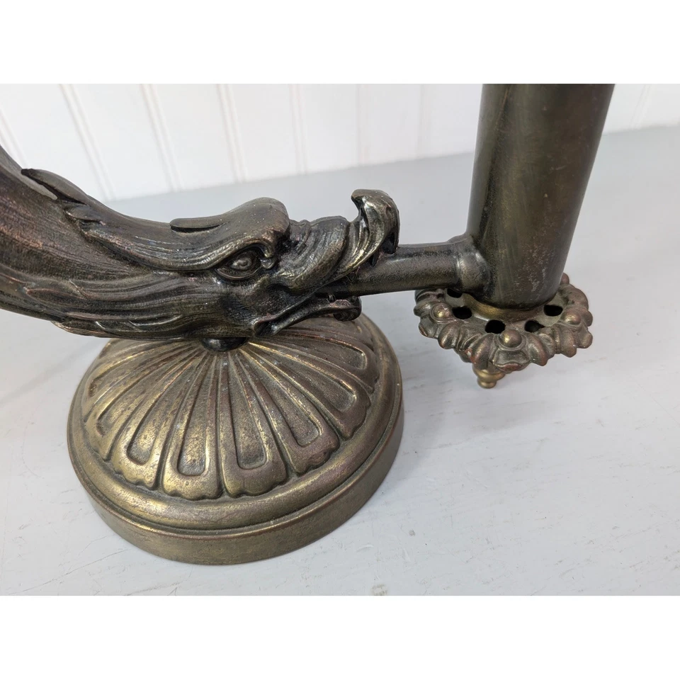 Lámpara de mesa antigua de bronce Argand Cornucopia estilo dragón Art Nouveau funcionando de colección Foto 4 de 4