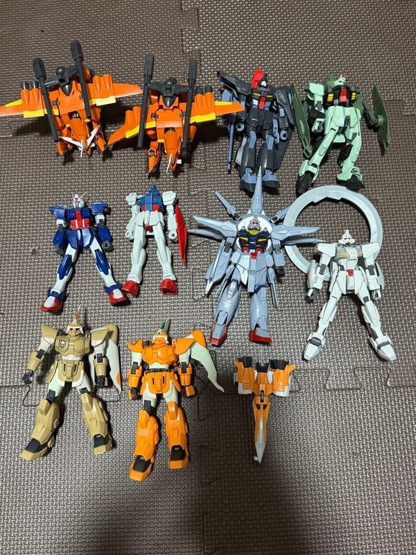 Gundam Gunpla HG 1/144 SEED Series Plastic Model Kit Junk Bulk Lot Parts