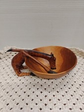Hand-carved Drinking African Giraffe Wooden Bowl 7 Inches Diameter