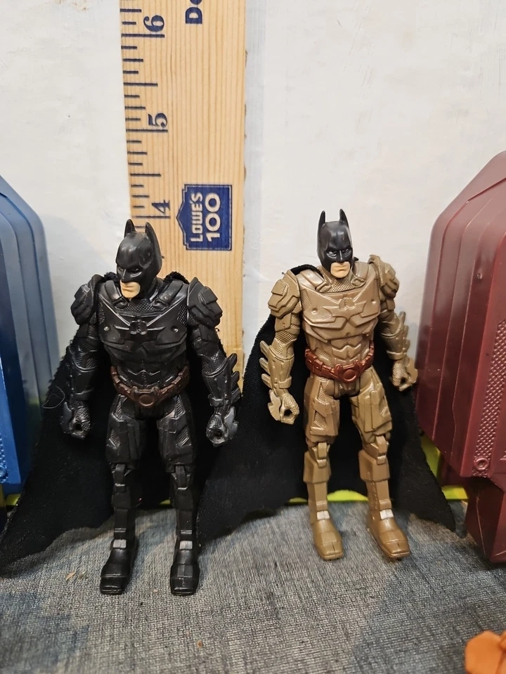 Batman The Dark Knight Rises "Tank Blaster" y "Saw Strike" - 4 pulgadas QUICKTEK Foto 2 de 4